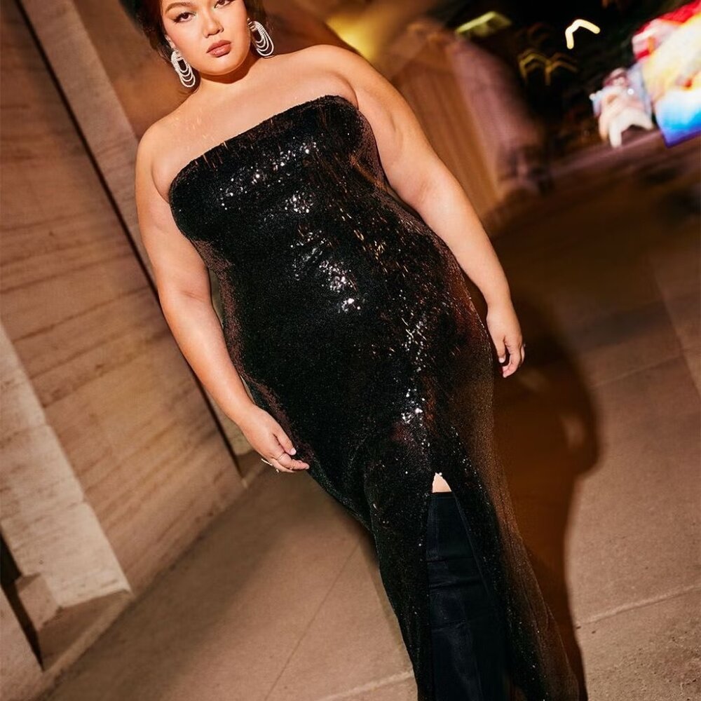 DISCONTINUED!!! ELOQUII Strapless Sequin Gown with Slit - Black Size 16 - Picture 3 of 3